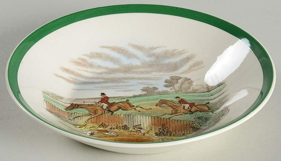 Herring Hunt, The Hunt (Green, Scalloped) Fruit/Dessert (Sauce) Bowl by Spode-1