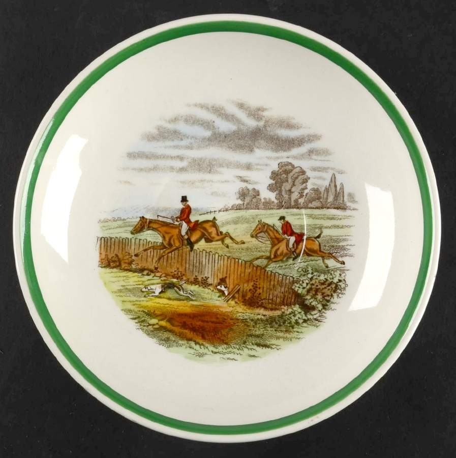 Herring Hunt, The Hunt (Green, Scalloped) Saucer for Jumbo Cup by Spode-1