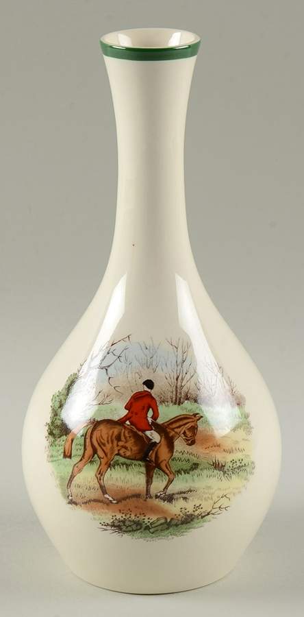 Herring Hunt, The Hunt (Green, Scalloped) 7" Bud Vase by Spode-1