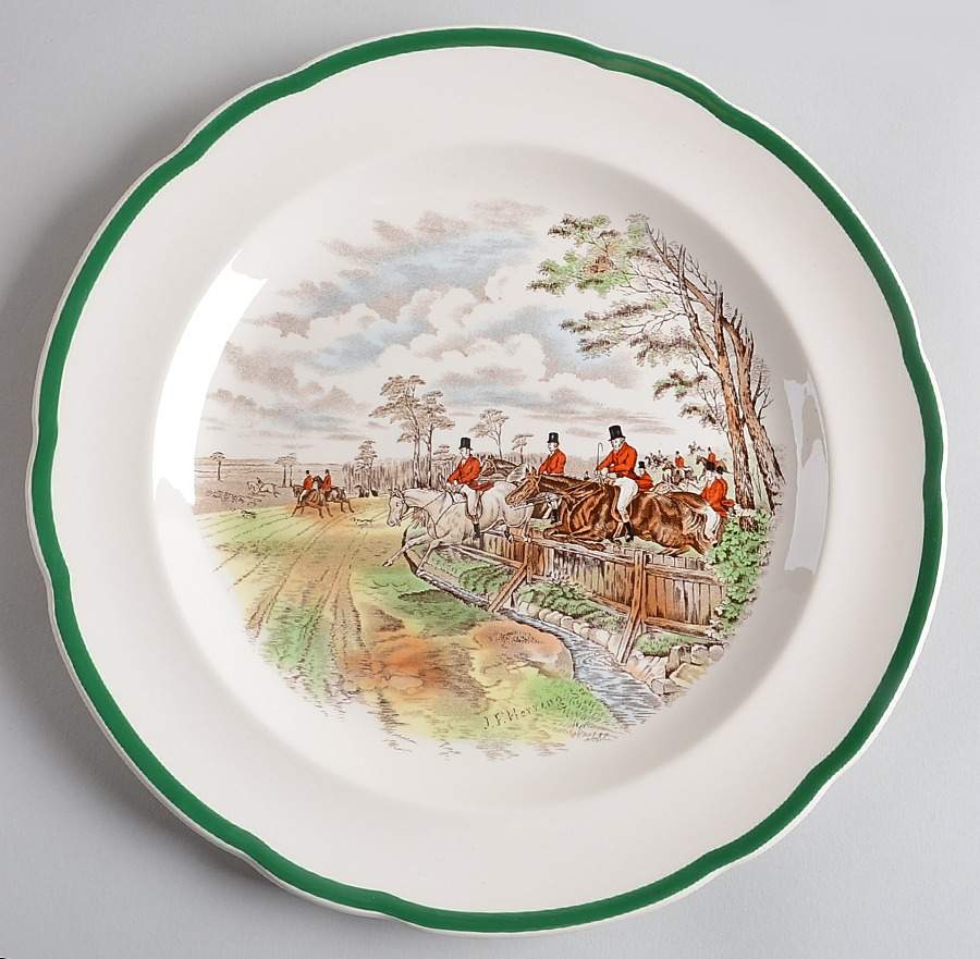 Herring Hunt, The Hunt (Green, Scalloped) Dinner Plate by Spode-1