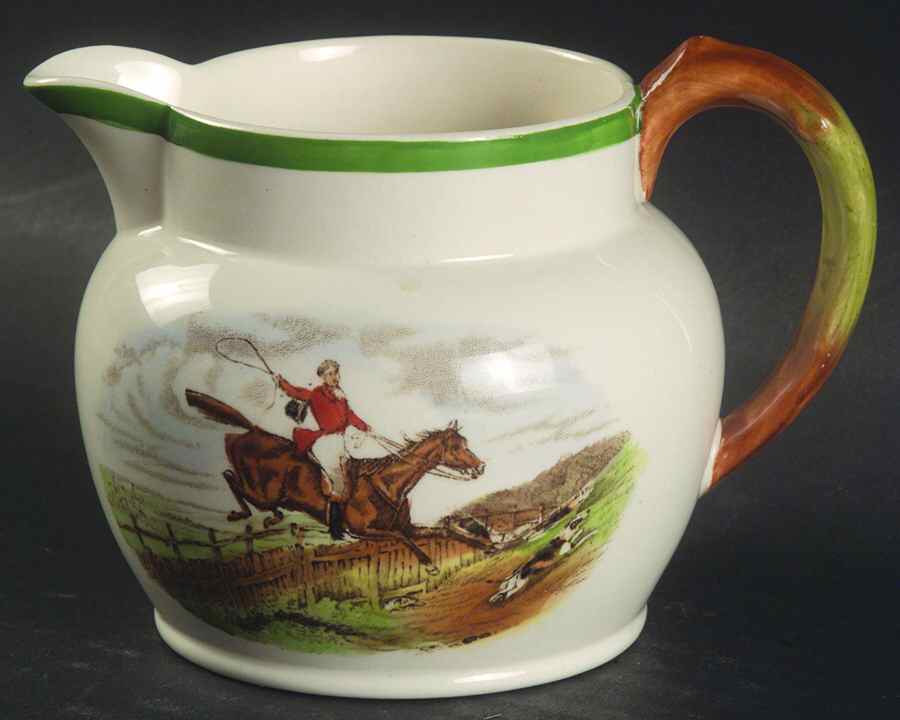 Herring Hunt, The Hunt (Green, Scalloped) 10 Oz Jug by Spode-1