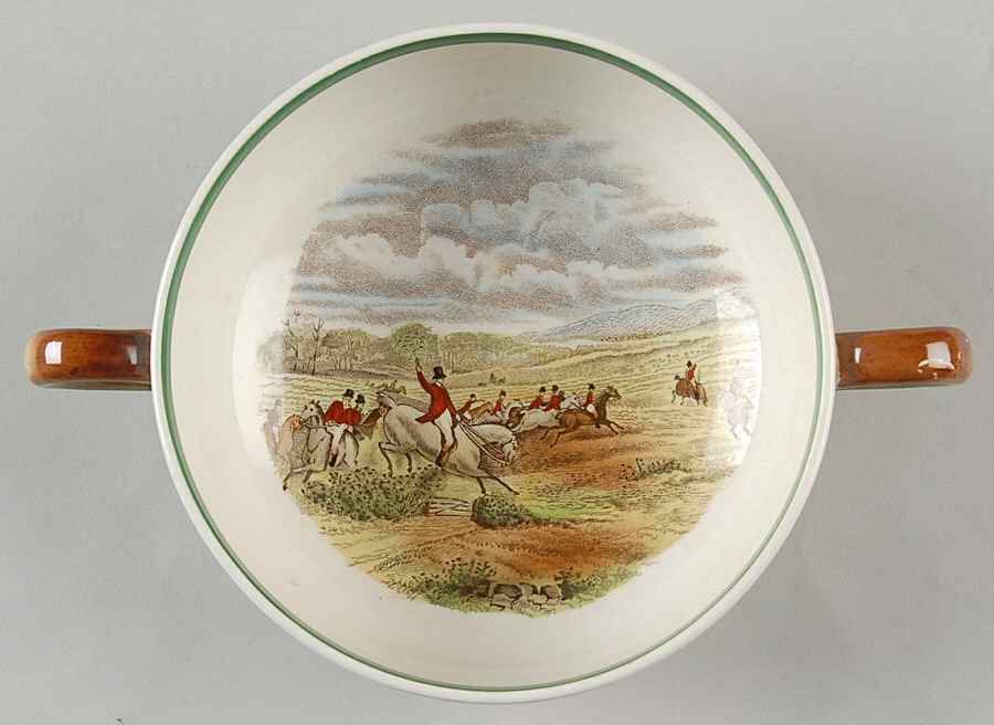 Herring Hunt, The Hunt (Green, Scalloped) Flat Cream Soup Bowl by Spode-1