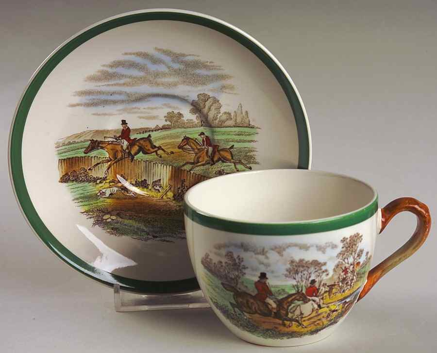 Herring Hunt, The Hunt (Green, Scalloped) Flat Cup & Saucer Set by Spode-1