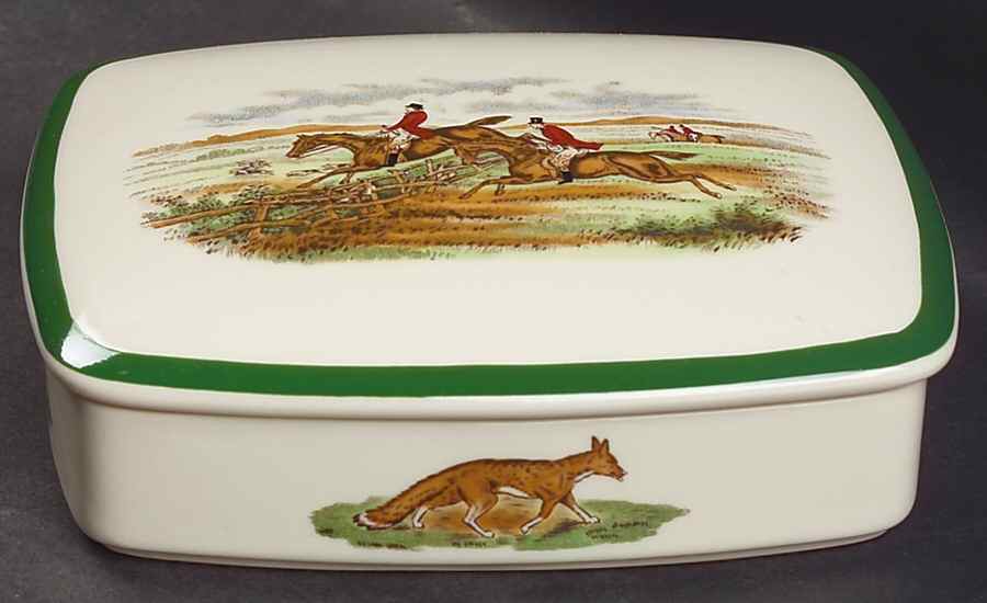 Herring Hunt, The Hunt (Green, Scalloped) Double Deck Playing Card Box & Lid by Spode-1