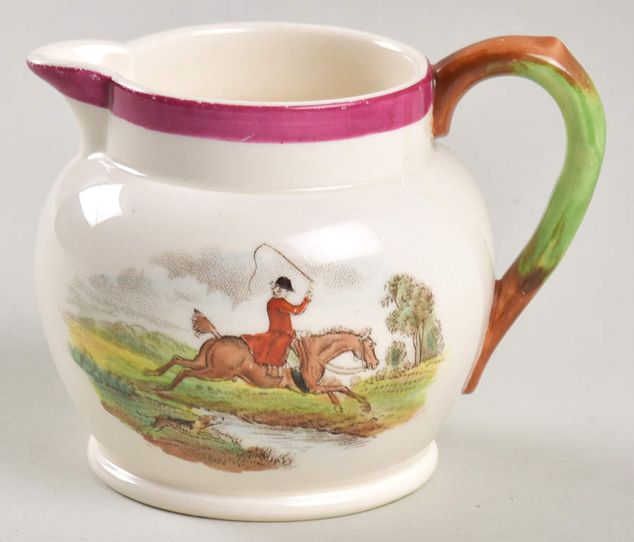 Herring Hunt The Hunt Red Mini Creamer by Spode-1