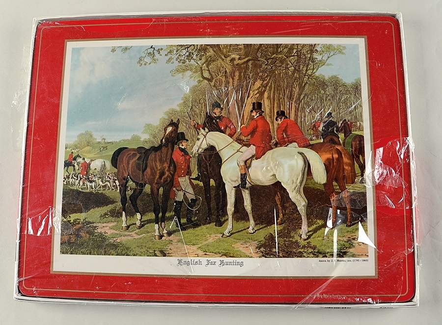 Herring Hunt The Hunt Red Corkboard Placemat - Set of 4 Motifs by Spode-1
