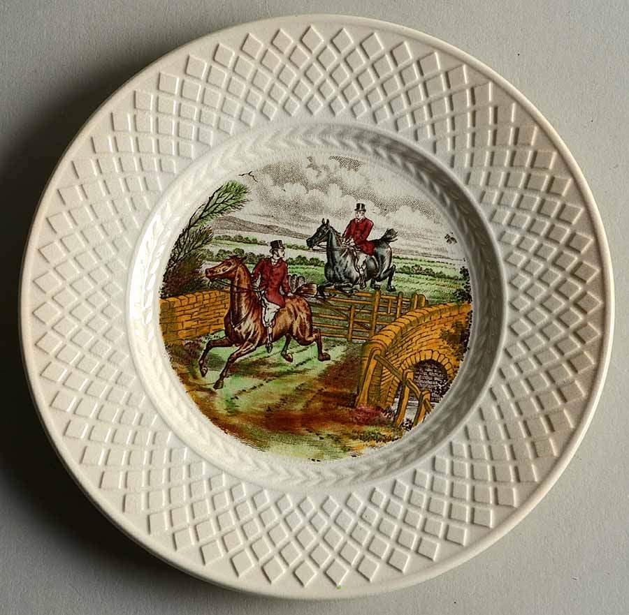 Herring Hunt (Mansard Shape) Bread & Butter Plate by Spode-1