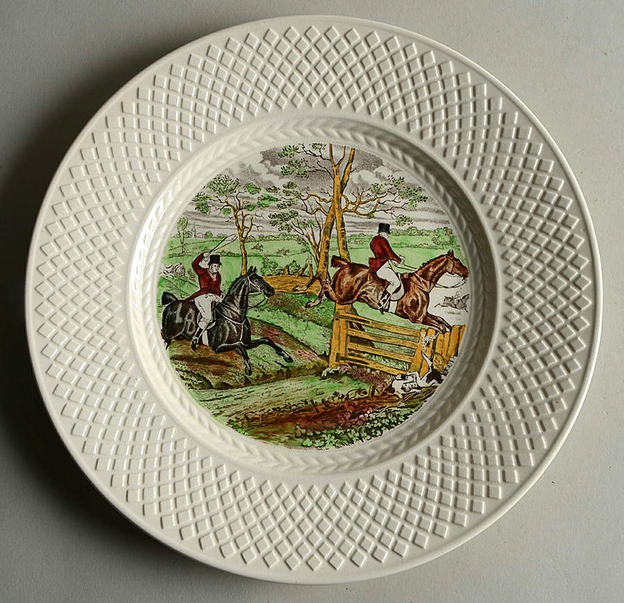 Herring Hunt (Mansard Shape) Luncheon Plate by Spode-1