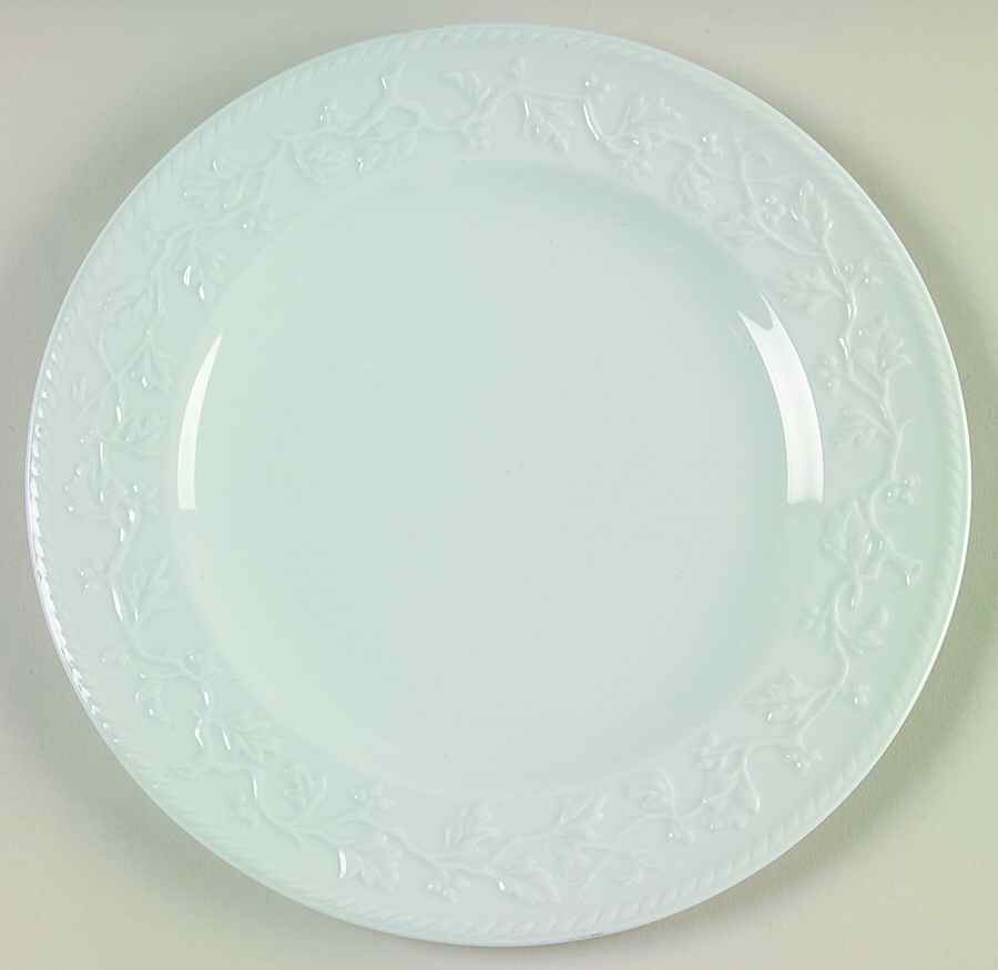 Henry Iv Salad Plate by Spode-1