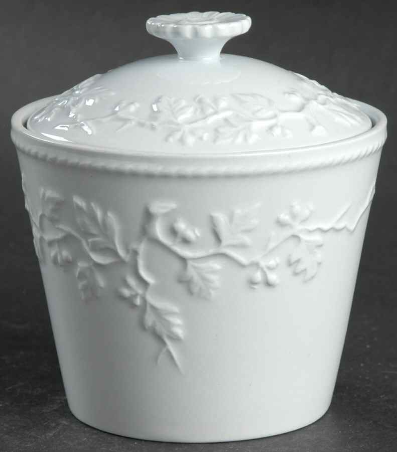 Henry Iv Sugar Bowl & Lid by Spode-1