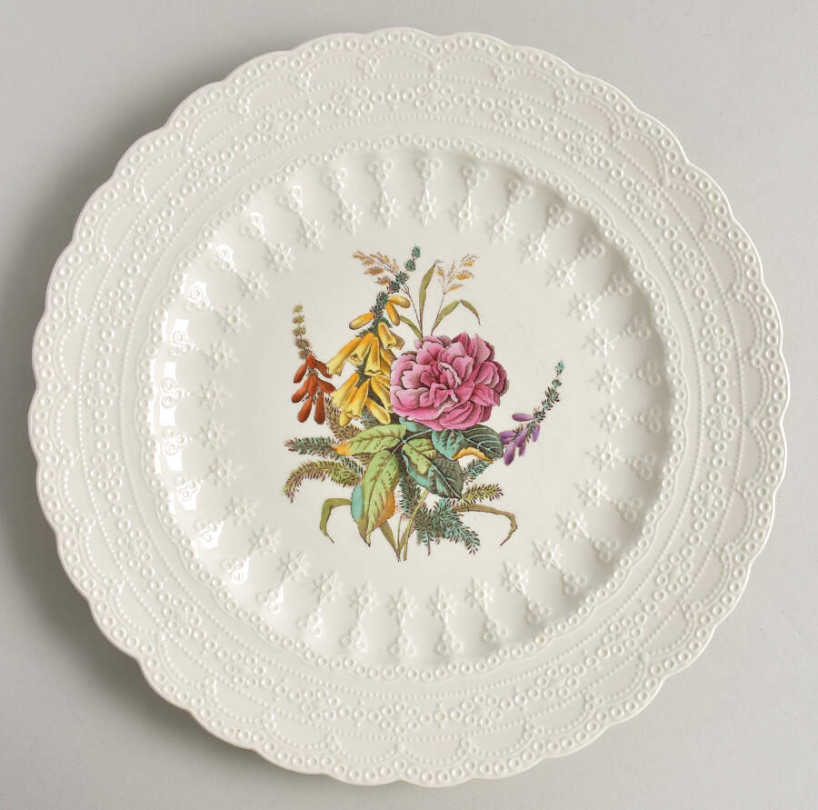 Heath & Rose (Jewel Shape) Dinner Plate by Spode-1
