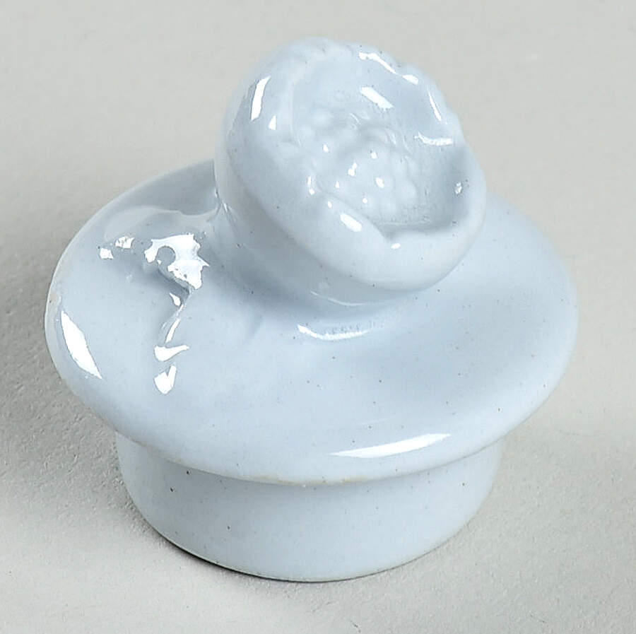 Heritage Blue Lid for Tea Caddy by Spode-1
