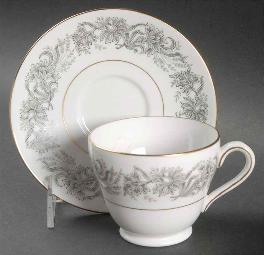 Honeysuckle Footed Cup & Saucer Set by Spode-1