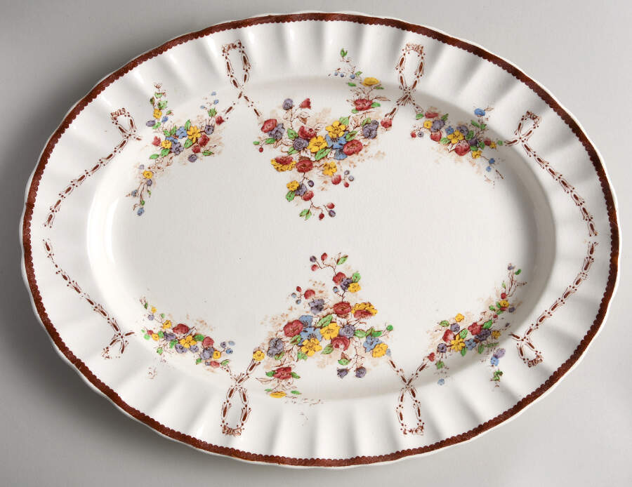 Husk 13" Oval Serving Platter by Spode-1