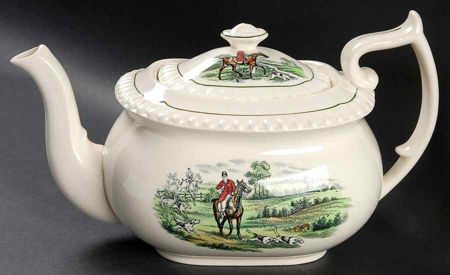 Hunt Scenes (Green Ring) Teapot & Lid by Spode-1
