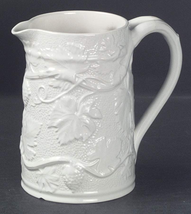 Imperial Fancies 32 Oz Jug by Spode-1