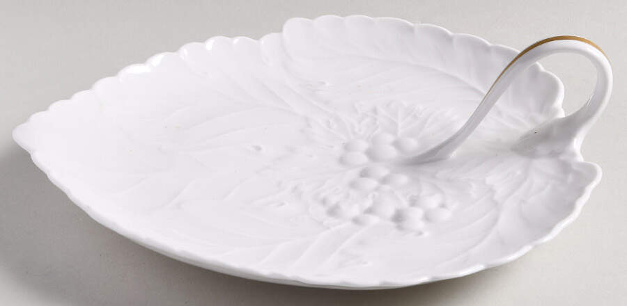 Imperial Fancies 9" Handled Leaf Dish by Spode-1
