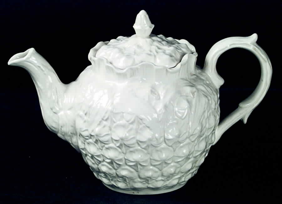 Imperial Fancies Teapot & Lid by Spode-1