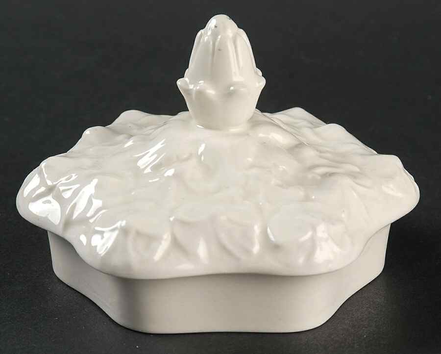 Imperial Fancies Lid for Teapot by Spode-1