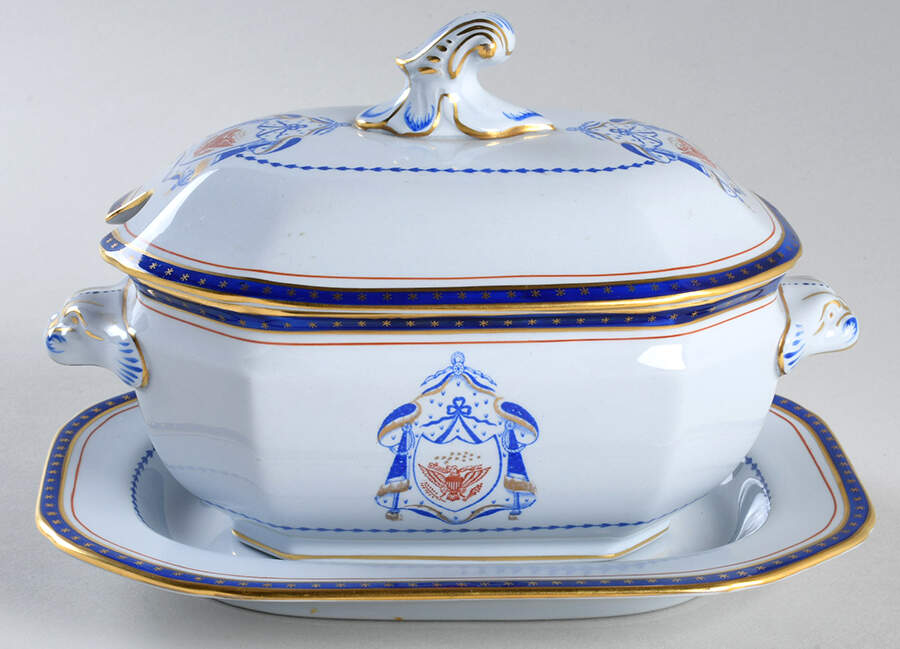 Independence Sauce Boat & Lid with Underplate by Spode-1
