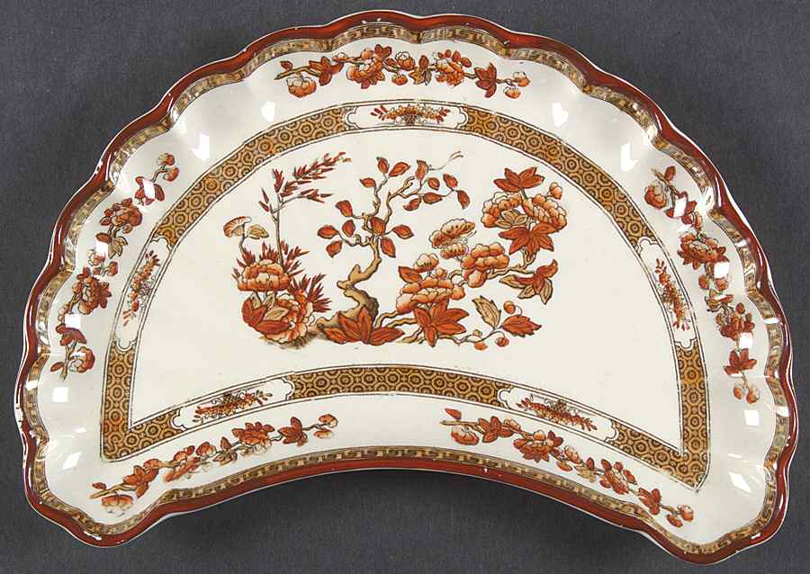 Indian Tree (Orange Rust, Scallop, Red Trim) Crescent Salad Plate by Spode-1