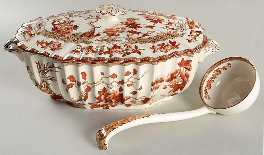 Indian Tree (Orange Rust, Scallop, Red Trim) Oval Tureen & Lid w/Ladle & Underplate by Spode-1