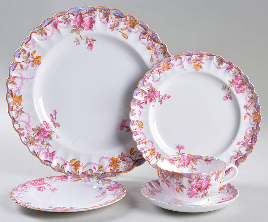 Irene 5 Piece Place Setting by Spode-1