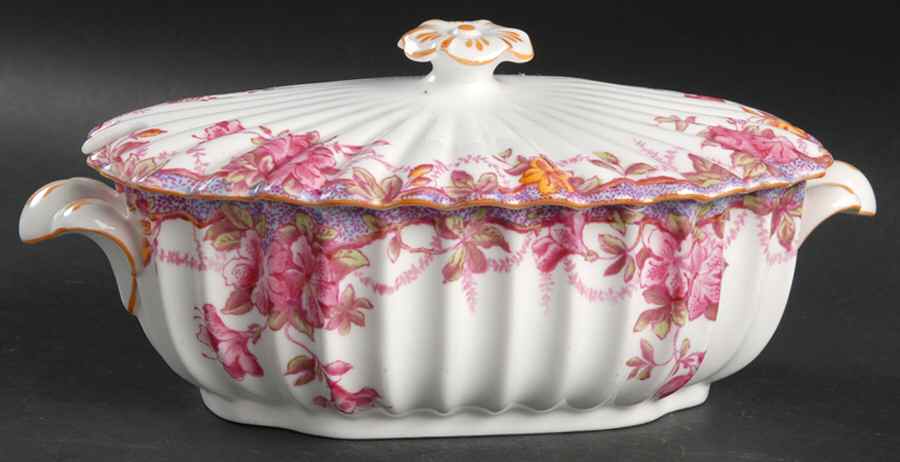 Irene Sauce Boat & Lid by Spode-1