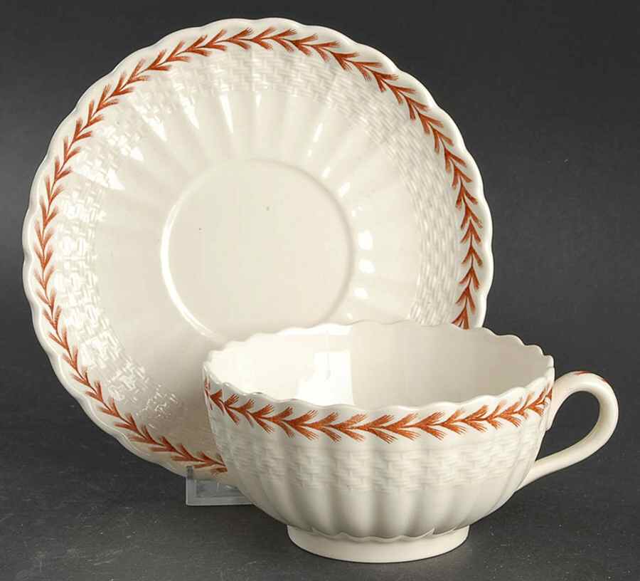 Ivanhoe Rust Oversized Cup & Saucer Set by Spode-1