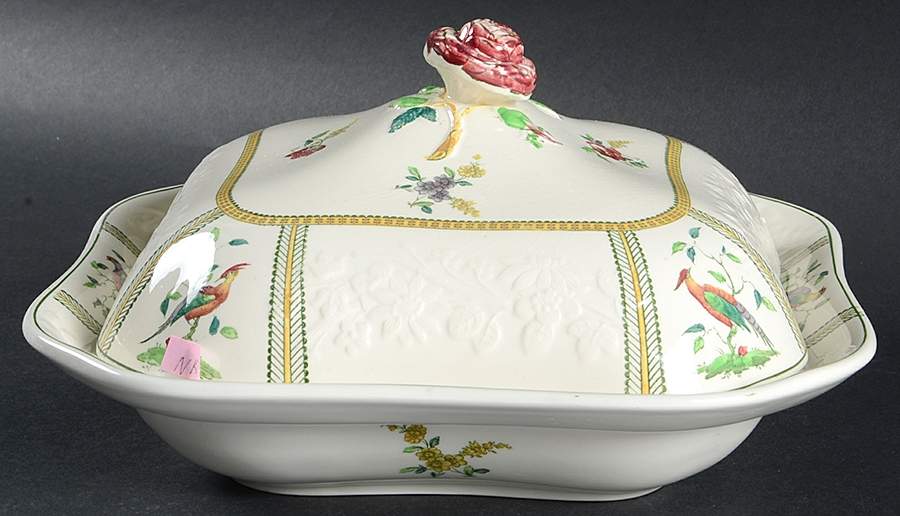 June (Green & Yellow, Embossed) Square Covered Vegetable by Spode-1