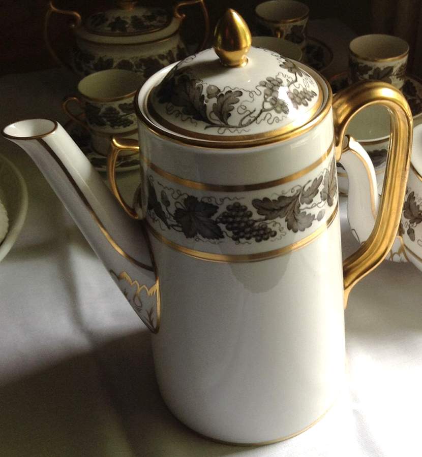 Kent Grey Coffee Pot & Lid by Tiffany-1