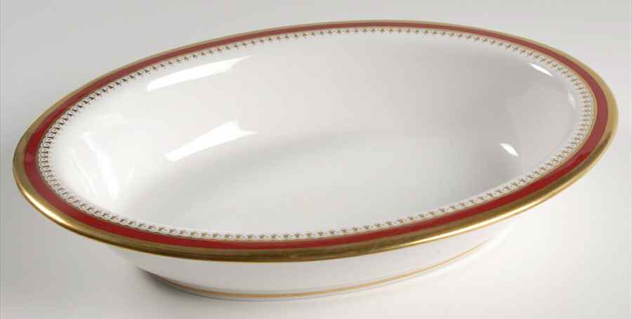 Knightsbridge Crimson 9" Oval Vegetable Bowl by Spode-1
