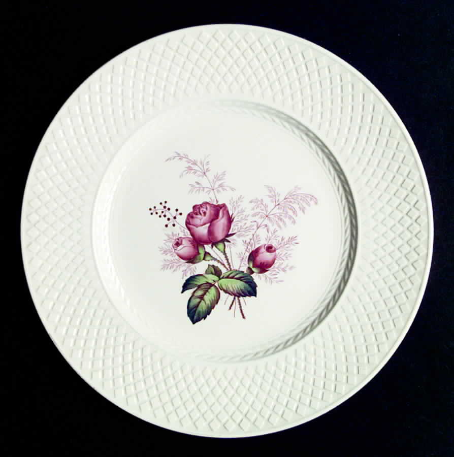 Lady Anne Dinner Plate by Spode-1