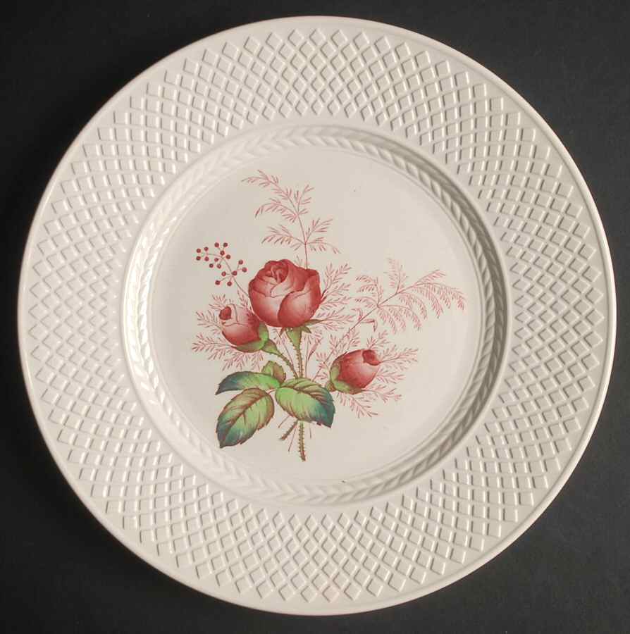 Lady Anne Luncheon Plate by Spode-1