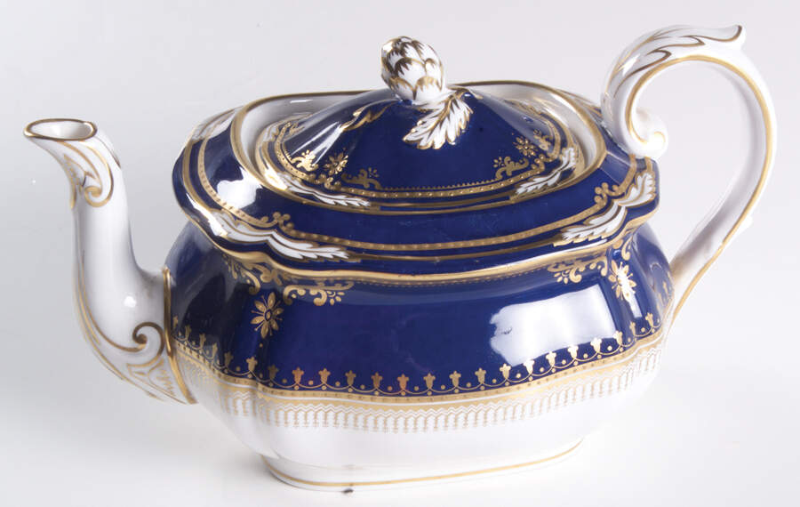 Lancaster Cobalt (White Body) Teapot & Lid by Spode-1