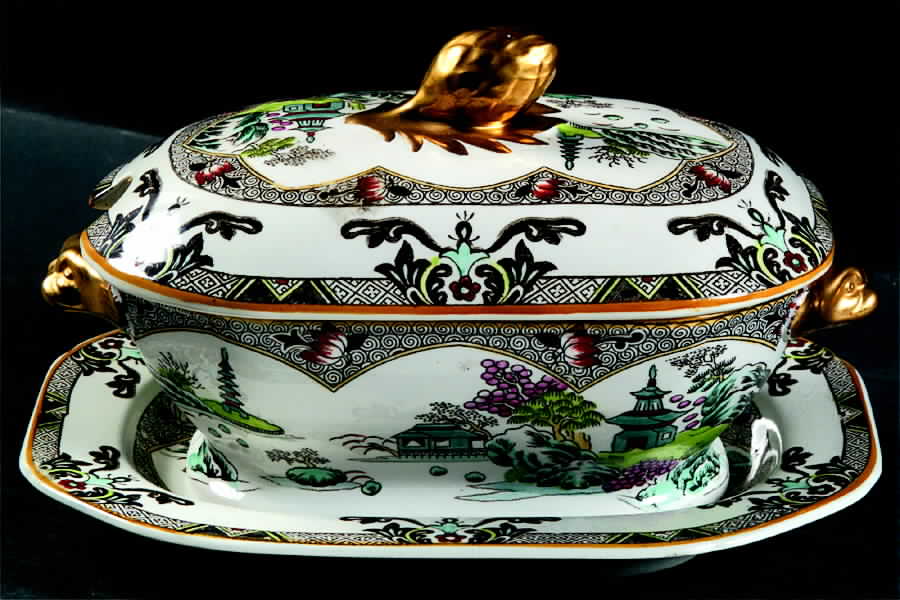 Landscape Sauce Boat & Lid with Underplate by Spode-1