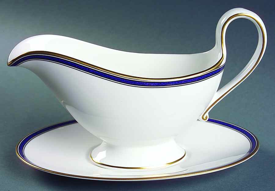 Lausanne Gravy Boat & Underplate by Spode-1