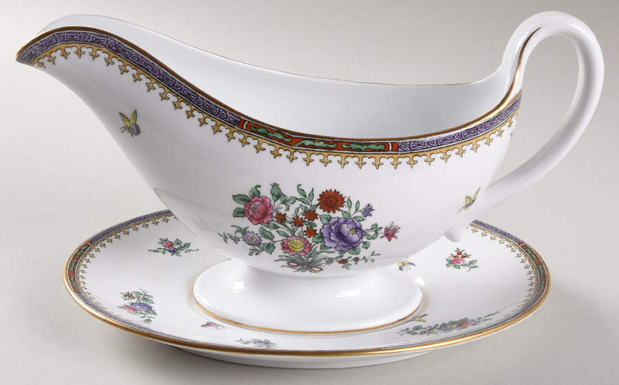 Lowestoft Flowers (Bone) Gravy Boat & Underplate by Spode-1