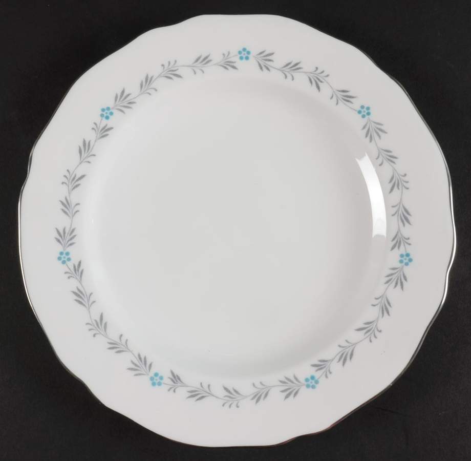 Lyric Luncheon Plate by Spode-1