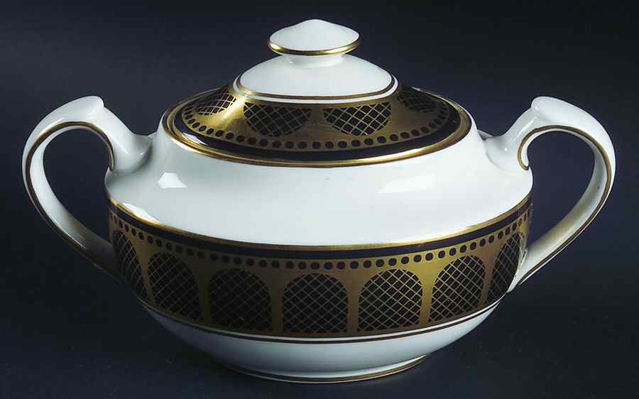 Marble Arch Black Sugar Bowl & Lid by Spode-1