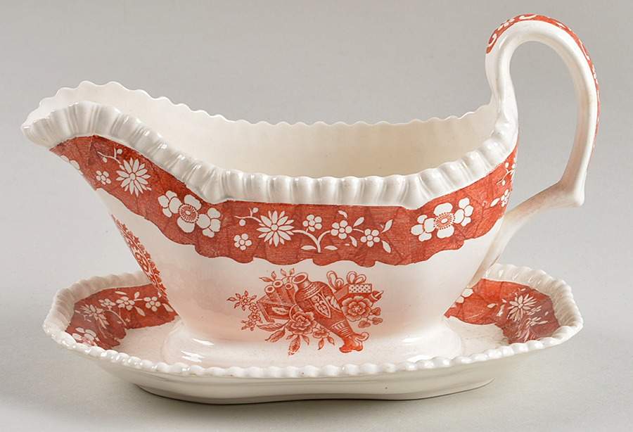 Madrid Gravy Boat with Attached Underplate by Spode-1