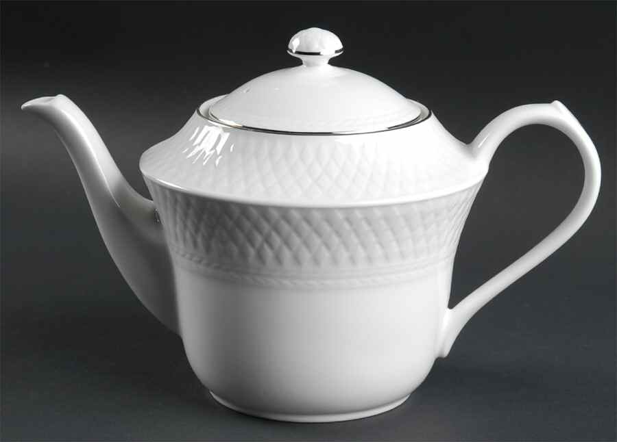 Mansard Gold Teapot & Lid by Spode-1