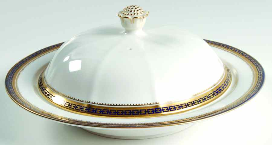 Majestic Muffin Dish & Lid by Spode-1