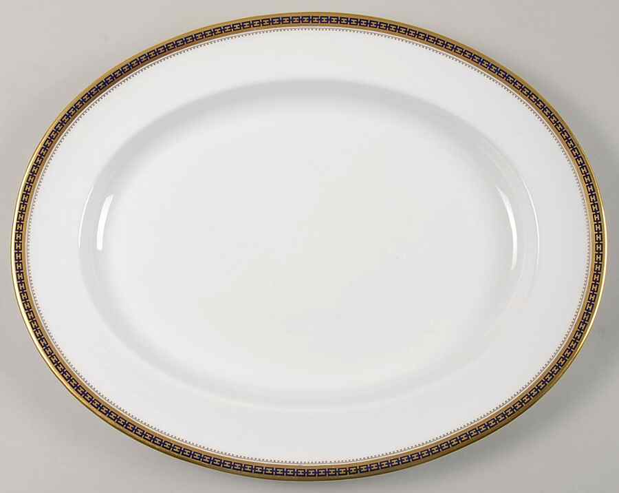 Majestic 14" Oval Serving Platter by Spode-1