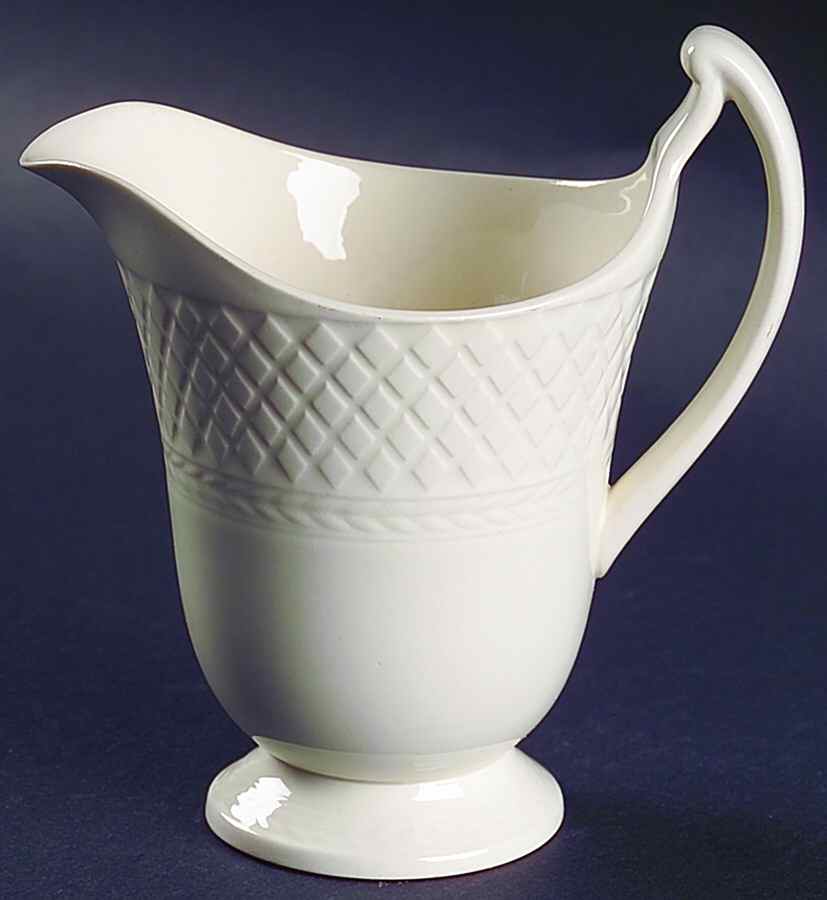 Mansard (Off White, Earthenware) Creamer by Spode-1