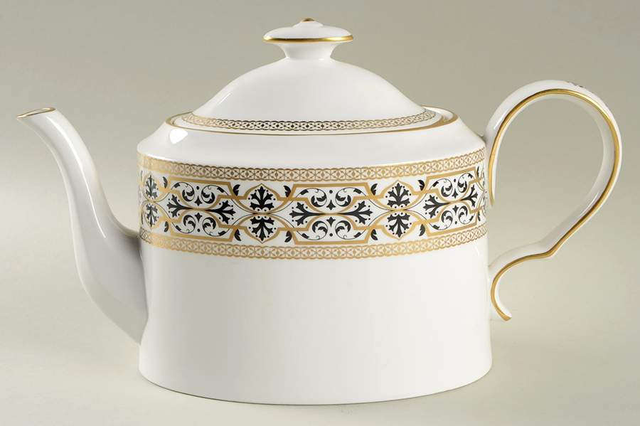 Mantilla Teapot & Lid by Spode-1