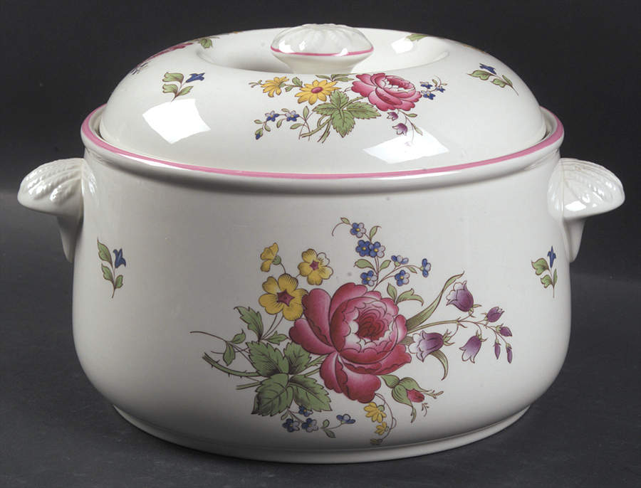 Marlborough Sprays 2.5 Qt Round Covered Casserole by Spode-1