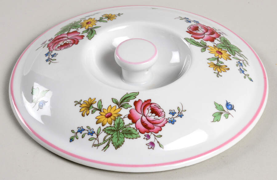 Marlborough Sprays Lid for 1 Qt Round Casserole by Spode-1