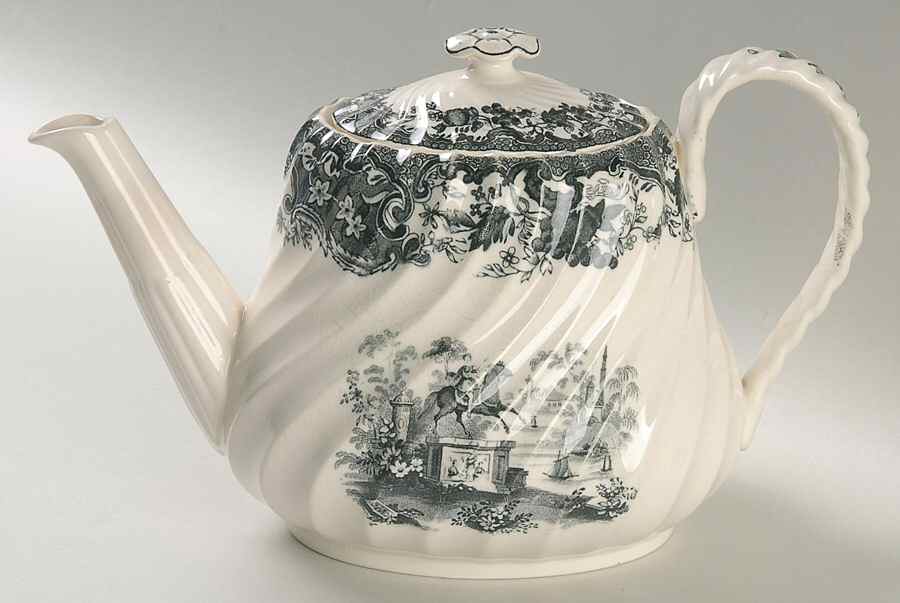 May Black Teapot & Lid by Spode-1