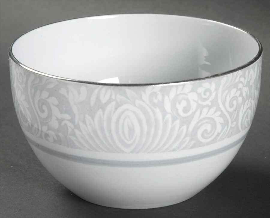 Ming Cranberry Bowl by Spode-1